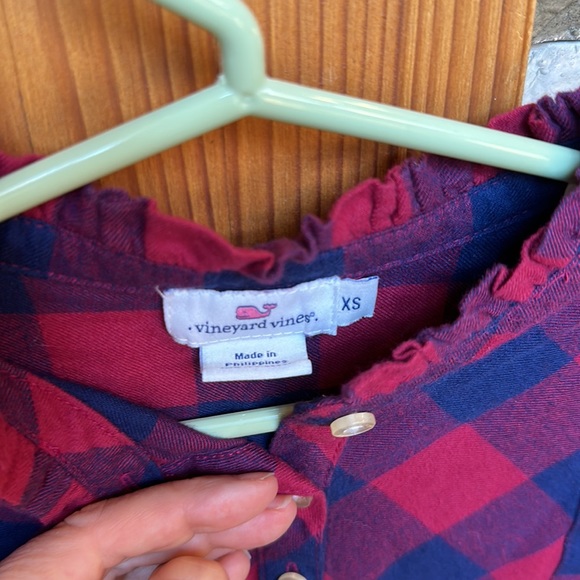 Vineyard Vines Girl’s Flannel Top Size XS - Picture 2 of 6
